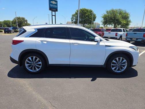 Lunar White 2020 INFINITI QX50 Luxe