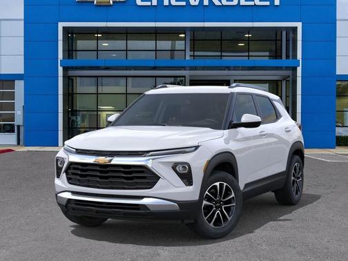 Summit White 2026 Chevrolet Trailblazer LT