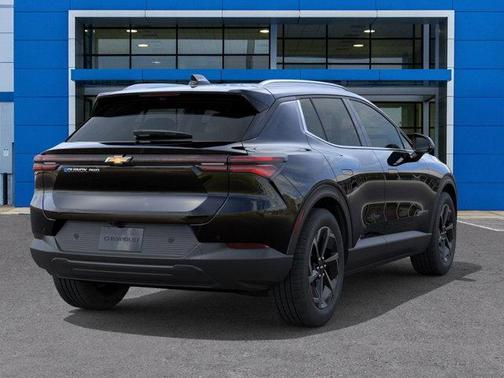 2026 Chevrolet Equinox EV LT 2