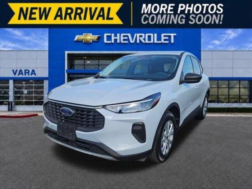 Space Silver 2025 Ford Escape Active