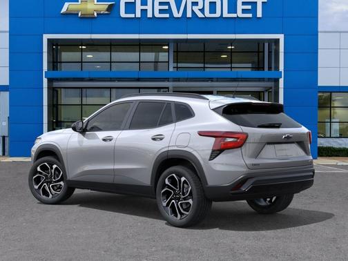 Sterling Gray Metallic 2026 Chevrolet Trax 2RS