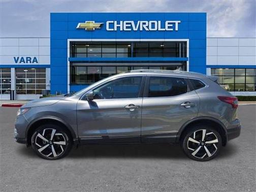 Gun Metallic 2021 Nissan Rogue Sport SL