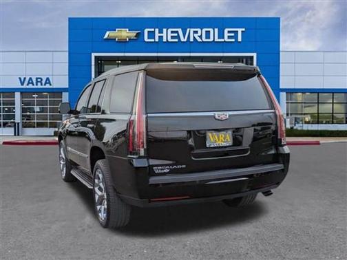 2020 Cadillac Escalade Luxury