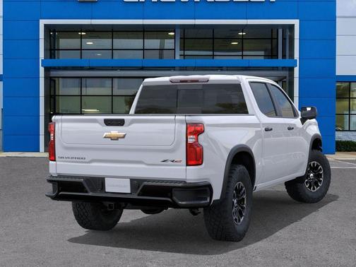 Summit White 2026 Chevrolet Silverado 1500 ZR2