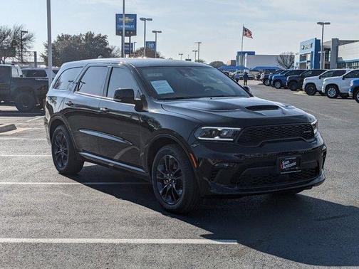 Photo 4 of 29 of 2022 Dodge Durango GT