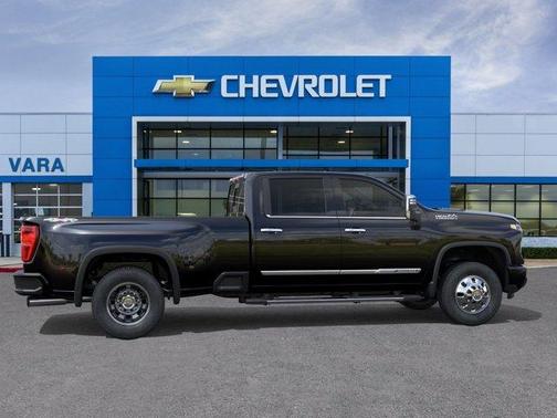 2026 Chevrolet Silverado 3500 High Country