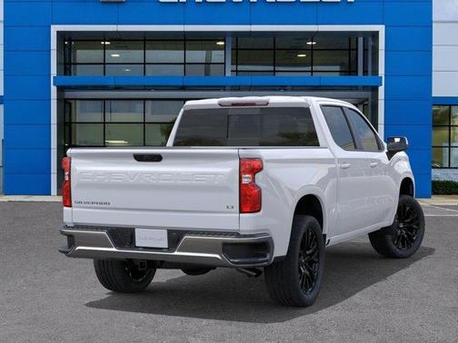 Summit White 2026 Chevrolet Silverado 1500 LT