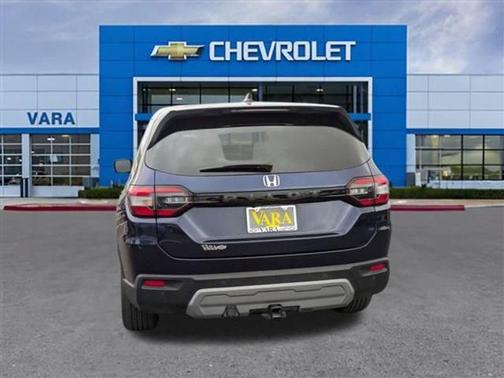 2023 Honda Pilot EX-L 8-Passenger