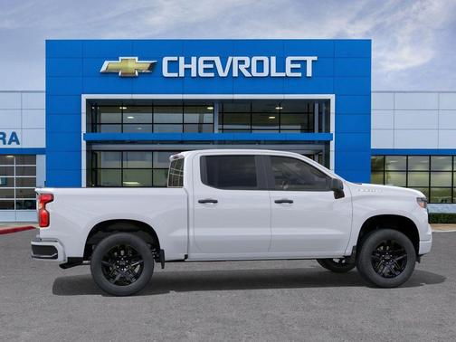 Summit White 2026 Chevrolet Silverado 1500 Custom