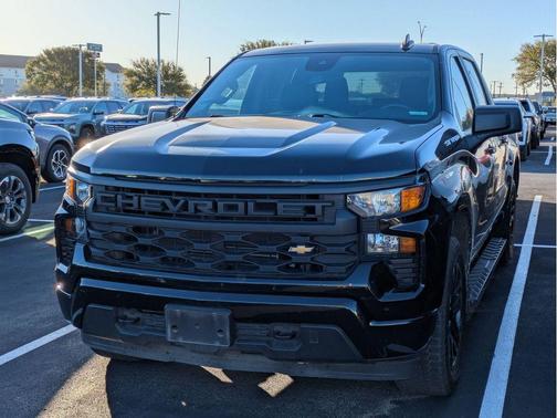 2022 Chevrolet Silverado 1500 Custom