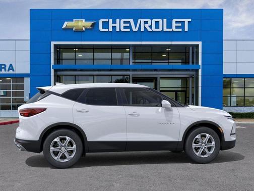 2026 Chevrolet Blazer LT