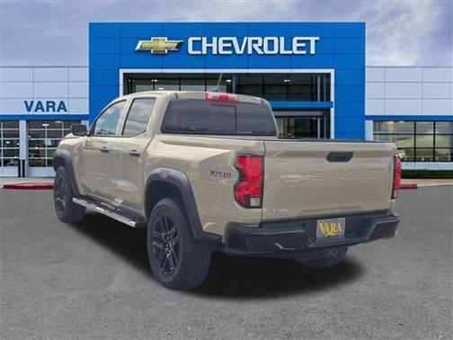 Sand Dune Metallic 2024 Chevrolet Colorado Trail Boss