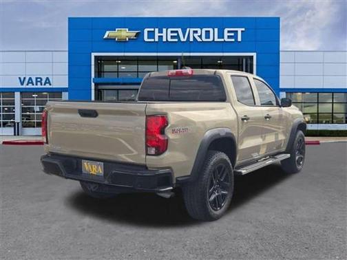 Sand Dune Metallic 2024 Chevrolet Colorado Trail Boss