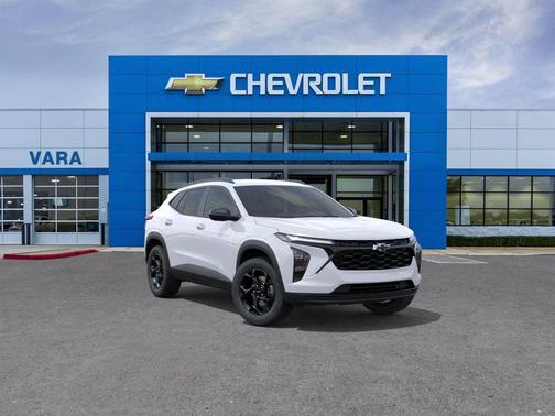 Summit White 2026 Chevrolet Trax LT