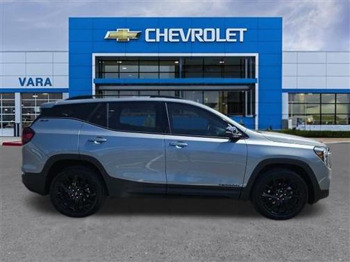 Sterling 2024 GMC Terrain SLT