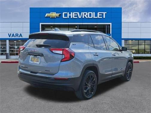 Sterling 2024 GMC Terrain SLT