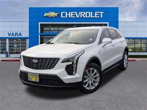 2023 Cadillac XT4 Luxury