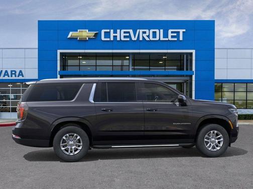 Dark Ash Metallic 2026 Chevrolet Suburban LS