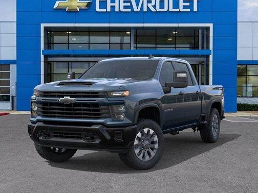 Lakeshore Blue Metallic 2026 Chevrolet Silverado 2500 Custom
