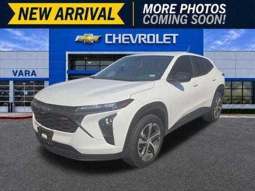 Summit White 2025 Chevrolet Trax 1RS