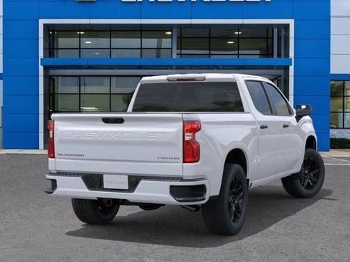 Summit White 2026 Chevrolet Silverado 1500 Custom