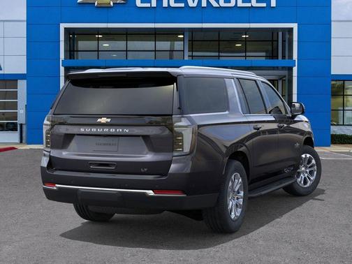 2026 Chevrolet Suburban LT