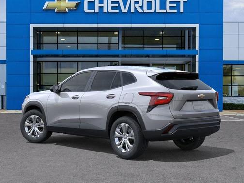 Sterling Gray Metallic 2026 Chevrolet Trax LS