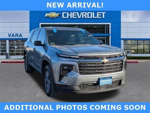 2024 Chevrolet Traverse LS