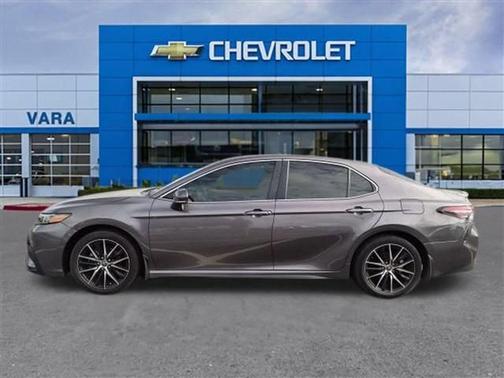 Predawn Gray Mica 2024 Toyota Camry SE