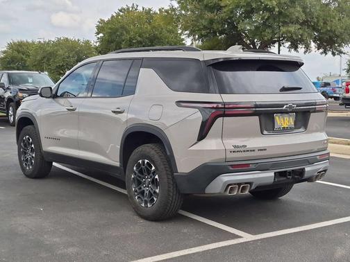 Sandstone Gray 2027 Chevrolet Traverse Z71
