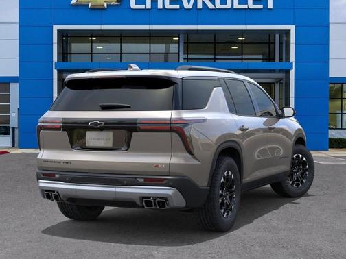 Sandstone Gray 2027 Chevrolet Traverse Z71