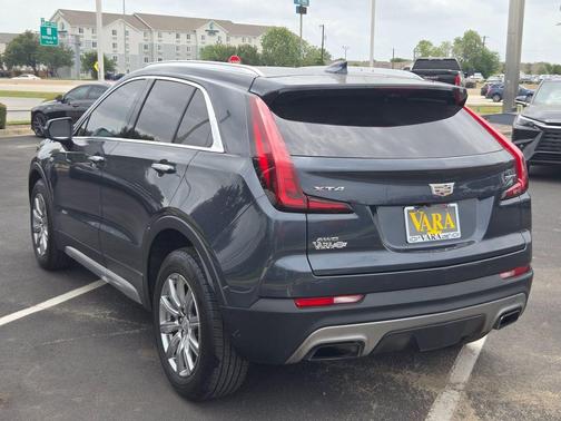 Shadow Metallic 2019 Cadillac XT4 Premium Luxury