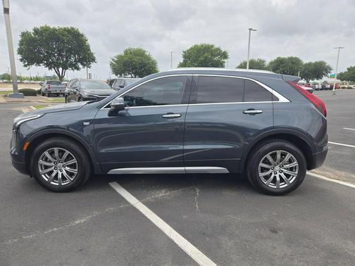 Shadow Metallic 2019 Cadillac XT4 Premium Luxury