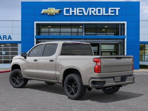 White Sand 2026 Chevrolet Silverado 1500 Custom
