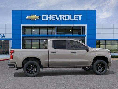 White Sand 2026 Chevrolet Silverado 1500 Custom