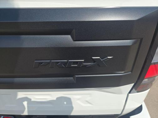 Glacier White 2026 Nissan Frontier PRO-X