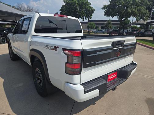 Glacier White 2026 Nissan Frontier PRO-X