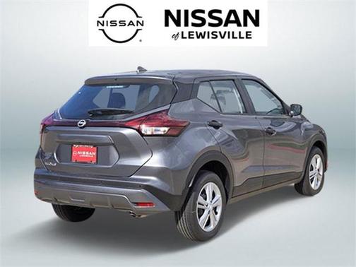 2025 Nissan Kicks S