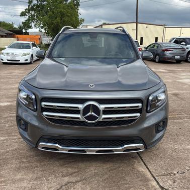 Mountain Grey Metallic 2023 Mercedes-Benz GLB 250 4MATIC