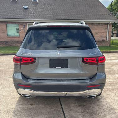 Mountain Grey Metallic 2023 Mercedes-Benz GLB 250 4MATIC