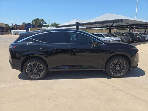 Super Black 2026 Nissan Murano Platinum