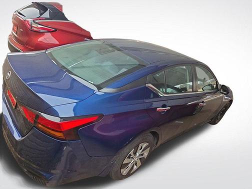 2022 Nissan Altima S FWD