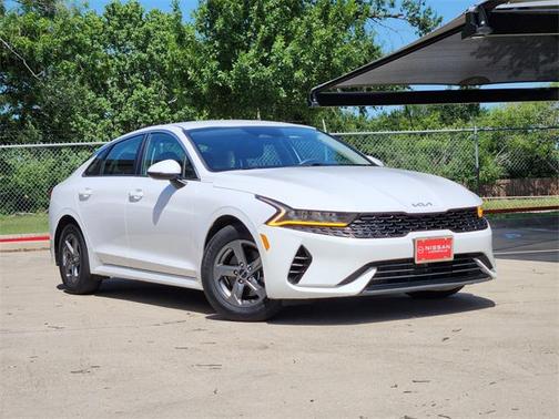 2023 Kia K5 LXS