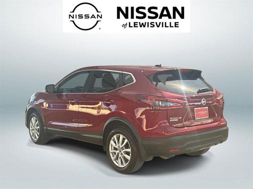 2022 Nissan Rogue Sport S