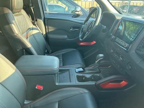 2023 Nissan Frontier PRO-X