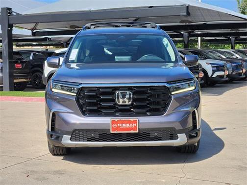 2024 Honda Pilot Touring 8-Passenger