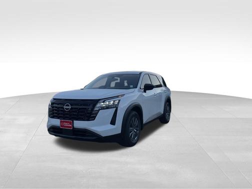 2026 Nissan Pathfinder S