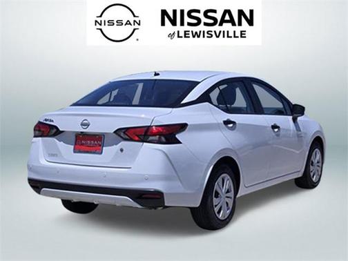 2025 Nissan Versa 1.6 S