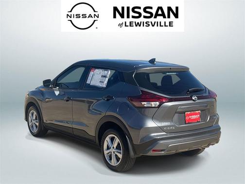2025 Nissan Kicks S