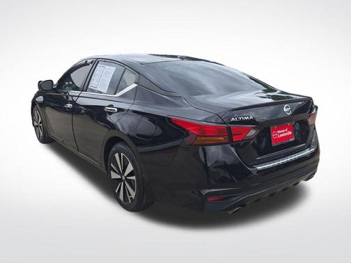 Super Black 2021 Nissan Altima 2.5 SV